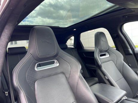 Jaguar F-Pace 2.0 D200 MHEV R-Dynamic HSE Auto AWD Euro 6 (s/s) 5dr 1