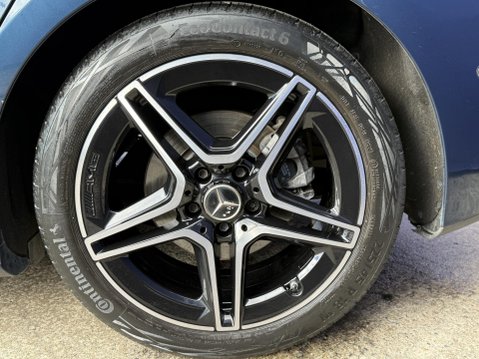 Mercedes-Benz A Class 1.3 A200 AMG Line Edition (Premium) Hatchback 5dr Petrol 7G-DCT Euro 6 (s/s 16