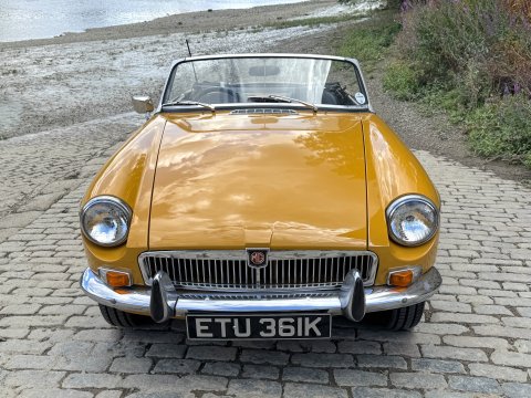 MG B ROADSTER 55