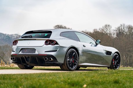 Ferrari GTC4 Lusso GTC4 Lusso T V8