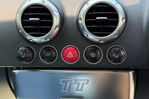Audi TT V6 QUATTRO DSG- ONE OWNER FROM NEW - ORIGINAL - THOUSANDS SPENT 36