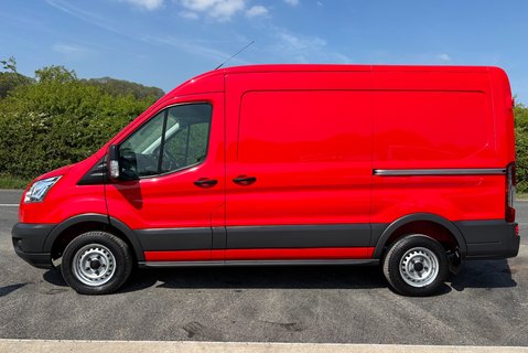 Ford Transit 310 L2 H2 125 ps Panel Van - Low Mileage 7
