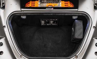 Ferrari SF90 Stradale Stradale Tailor Made Ispirazioni 38