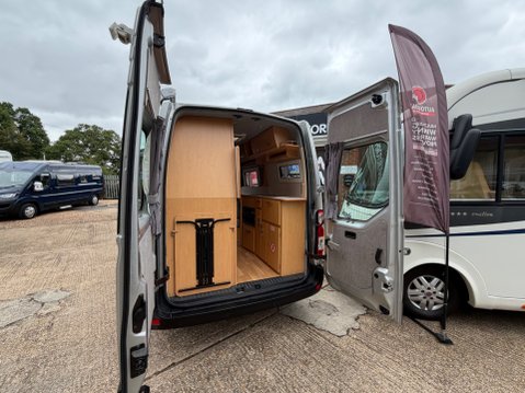 Devon Tempest 1 OWNER 2 BERTH HIGH TOP WITH ONLY 20,000 MILES 23