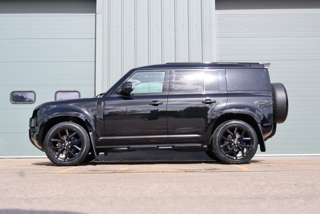 Land Rover Defender 110 HARD TOP MHEV HUGE SPEC GENUINE REAR SEAT CONVERSION STYLED BY SEEKER  6