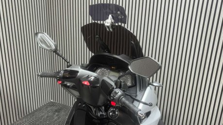 Peugeot Metropolis 400 RS ABS 3 WHEELER TRIKE ONLY 11K MOT JUNE 2027 400CC 16