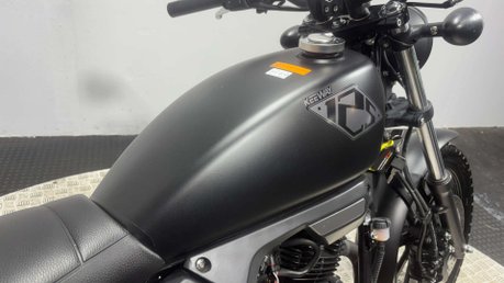 Keeway K-Light 125 2023 475 MILES VERY CLEAN NEW MOT SERVICED CRUISER BIKE 125CC 16