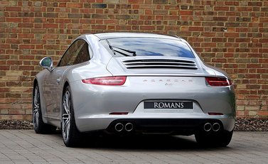 Porsche 911 (991) Carrera 19