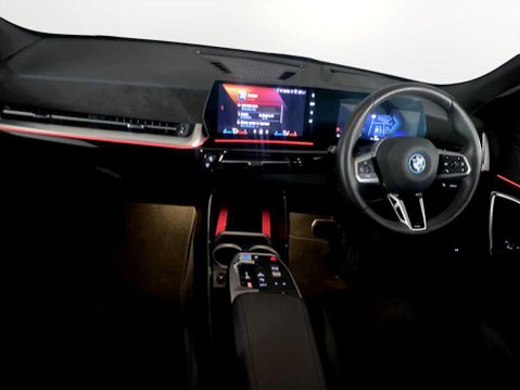 BMW iX2 20 66.5kWh M Sport SUV 5dr Electric Auto eDrive (11kW Charger) (204 ps) 1 O 18