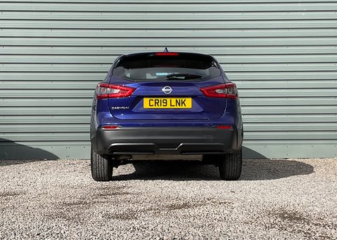 Nissan Qashqai DIG-T ACENTA PREMIUM 9