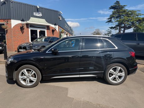 Audi Q3 TFSI S LINE MHEV 6