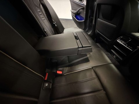 BMW 5 Series 2.0 520d M Sport Auto 4dr 32