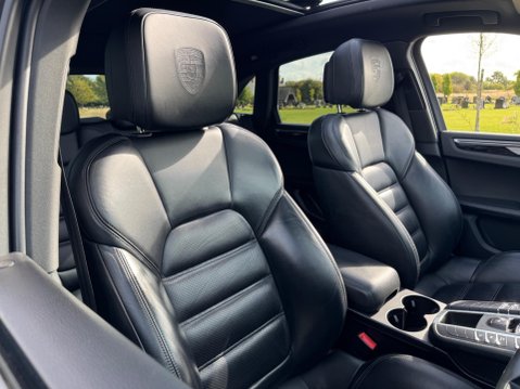 Porsche Macan 3.0 TD V6 S PDK 4WD Euro 6 (s/s) 5dr 28