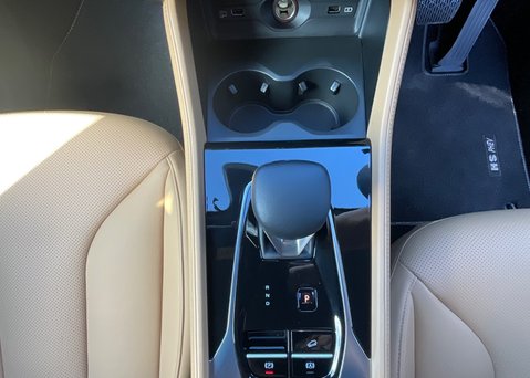 MG HS 1.5 T-GDI TROPHY PHEV 20