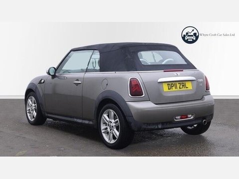 Mini Convertible 1.6 Cooper Euro 5 (s/s) 2dr 4