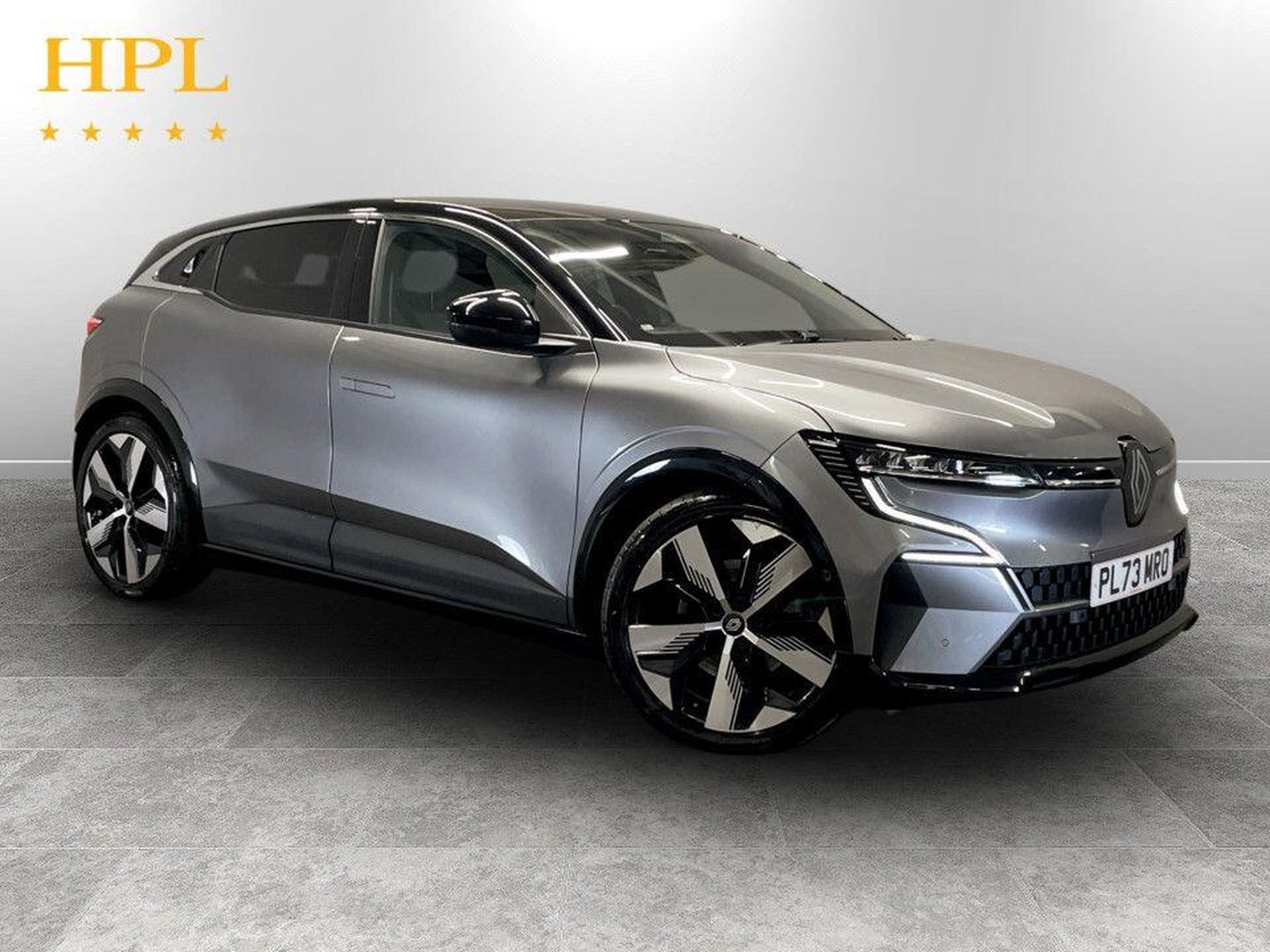 Renault Megane E-tech listing photo