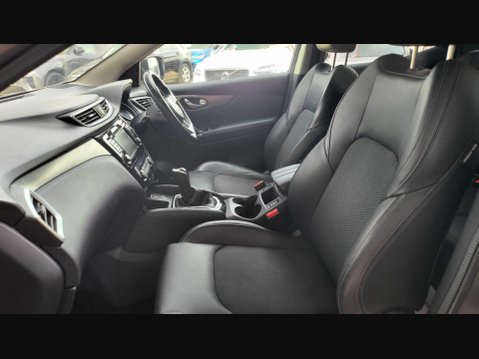 Nissan Qashqai DIG-T TEKNA DCT 34