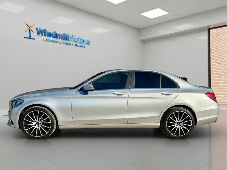2015 Mercedes-Benz C Class — image 7