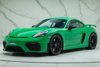 Porsche Cayman GT4 (718)