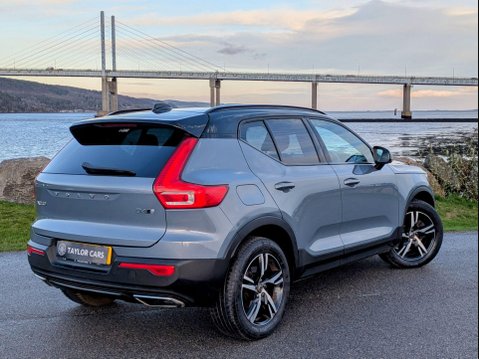 Volvo XC40 2.0 D4 R-Design Auto AWD Euro 6 (s/s) 5dr 5