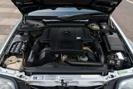 Mercedes-Benz SL Series SL500 22