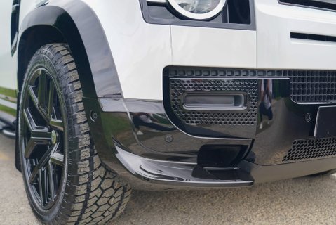 Land Rover Defender 3.0 D250 S - Full WideTrack Conversion 17