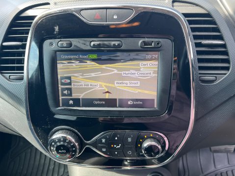Renault Captur 1.2 TCe Dynamique S MediaNav EDC Euro 5 5dr 30