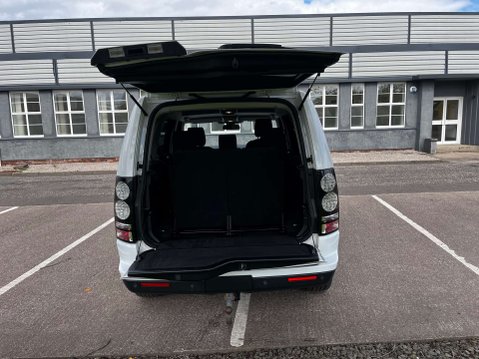Land Rover Discovery 3.0 Discovery SE SDV6 Auto 4WD 5dr 42