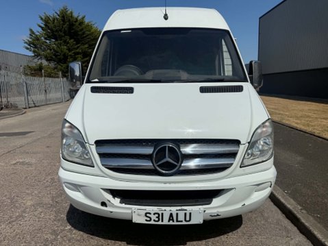 Mercedes-Benz Sprinter RACE VAN CAMPER VAN MOTORHOME 7