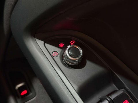 Audi RS5 4.2 FSI V8 Coupe 2dr Petrol S Tronic quattro Euro 5 (450 ps) 36