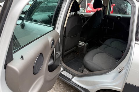 Mini Countryman COOPER D - £35 ROAD TAX - HEATED SEATS - 12 MONTHS MOT -SERVICE HISTORY 24