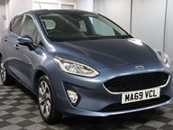 Ford Fiesta TREND 29