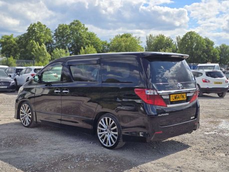 Toyota Alphard Auto+Petrol+7Seats 4