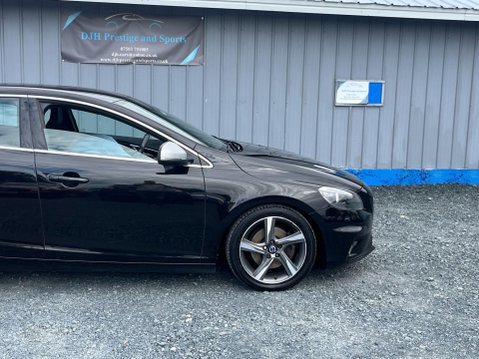 Volvo V40 2.0 D2 R-Design Euro 6 (s/s) 5dr 23