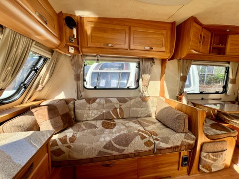 Fleetwood Meridien 560 EK  16