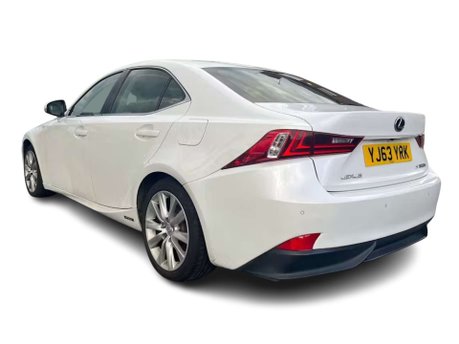 Lexus Is 2.5 300h Luxury Saloon 4dr Petrol Hybrid E-CVT Euro 5 (s/s) (223 ps) 3