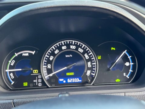 Toyota Esquire Hybrid 1.8 Hybrid Gi Edition 7 Seater 11