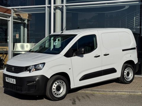 Peugeot Partner BLUEHDI PROFESSIONAL PREMIUM PLUS L1 4