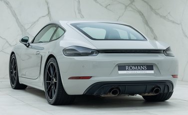 Porsche 718 Cayman GTS 4.0 7