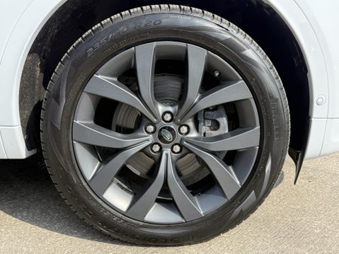 Land Rover Discovery Sport 1.5 P300e 12.2kWh R-Dynamic SE SUV 5dr Petrol Plug-in Hybrid Auto 4WD Euro 14