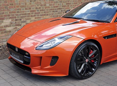 Jaguar F-Type S V6 Coupe 10