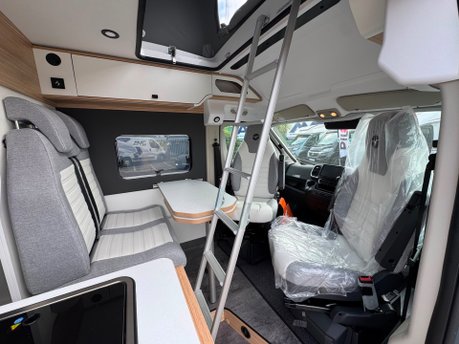 Pilote V600G AWAITING PREPARATION 2