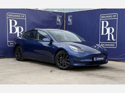 Tesla Model 3 (Dual Motor) Long Range Saloon 4dr Electric Auto 4WDE (346 ps) 1