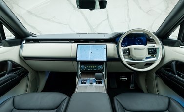 Land Rover Range Rover P510e Autobiography 29