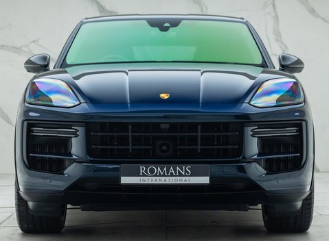 Porsche Cayenne TURBO E-HYBRID Coupe with GT Package 7