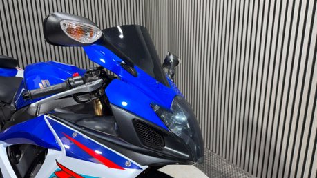 Suzuki GSX-R GSXR600 2008 K7 ONLY 14K NEW MOT 600CC SUPER SPORT 48