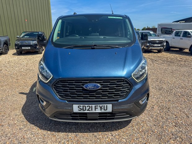 Ford Transit Custom Crew Cab AUTO SWB L1H1 320 Active Air Con Alloys Nav Sensors EURO 6 NO VAT 4