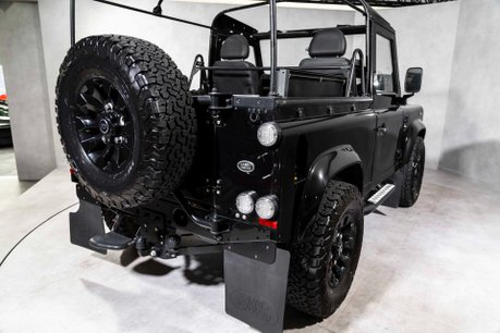 Land Rover Defender 90 TD SOFT TOP XS. MOMO WHEEL. HEATED SEATS. ALPINE STEREO. REAR BENCH SEATS. 38