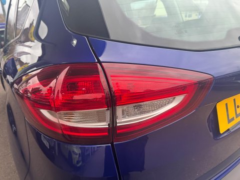 Ford C-Max 1.5 TDCi Titanium Euro 6 (s/s) 5dr 12