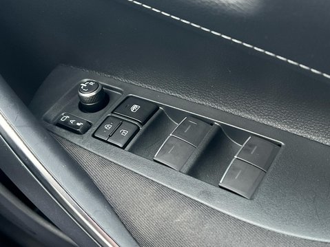 Suzuki Swace SZ-T 32